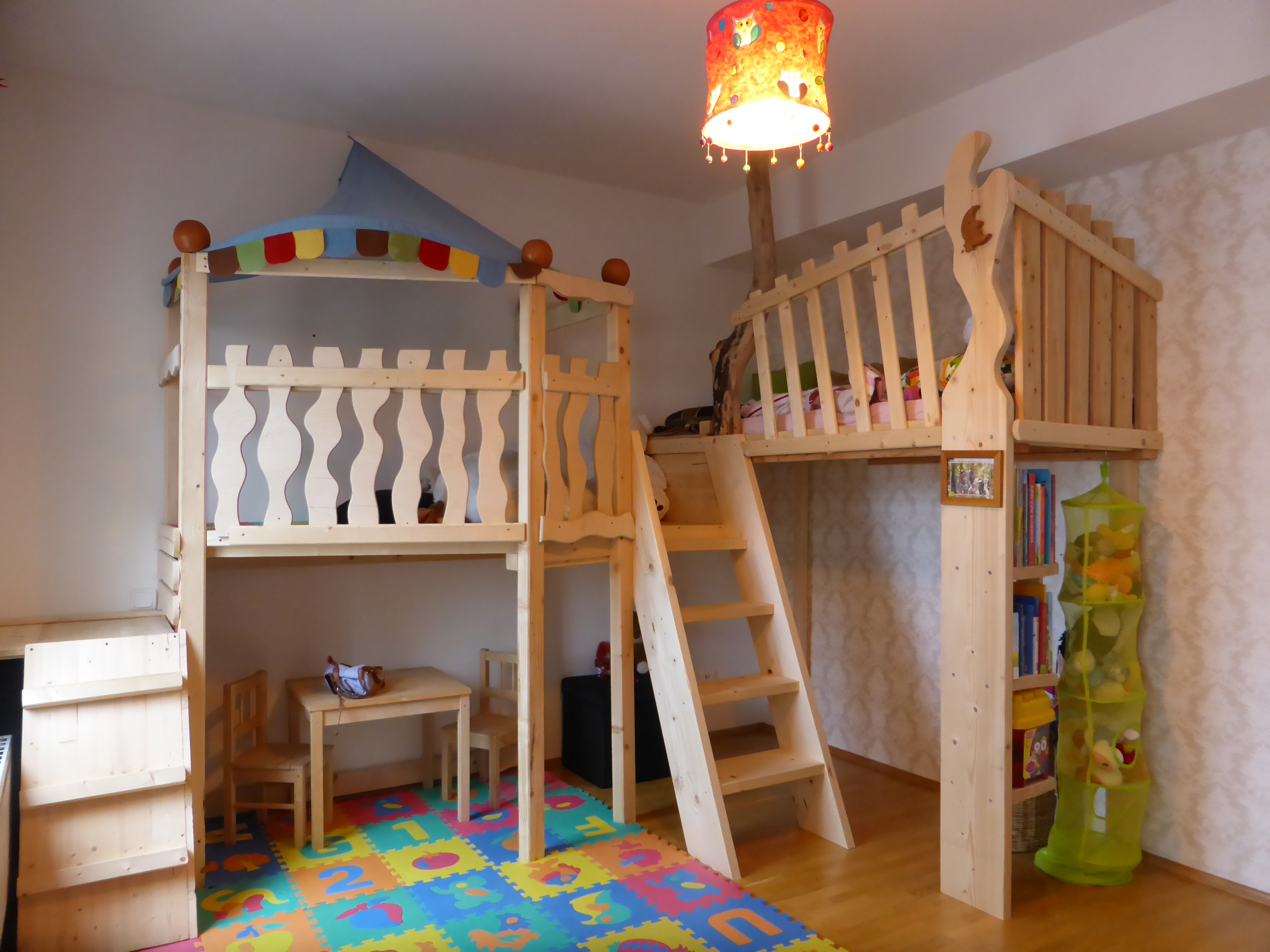 Kinderzimmer •